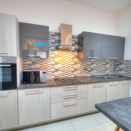 Spacious And Beautifully Furnished 3 Bedrooms/3Bathrooms Apartment With 2 Balconies Wvid1-1 Gzira Εξωτερικό φωτογραφία