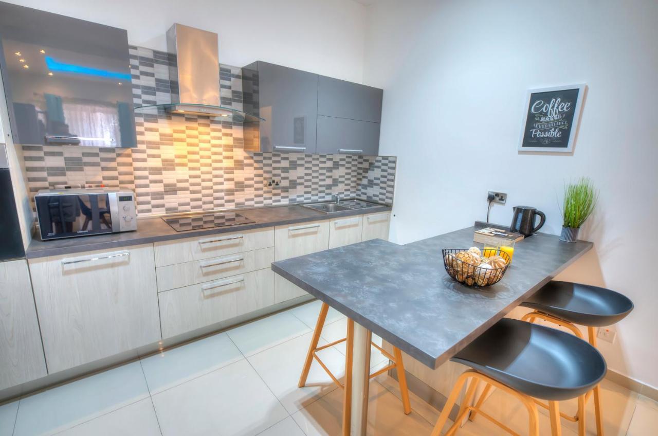 Spacious And Beautifully Furnished 3 Bedrooms/3Bathrooms Apartment With 2 Balconies Wvid1-1 Gzira Εξωτερικό φωτογραφία